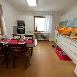 Mitten Im Bayerischen Wald-95m² + *netflix* Direkt Am Skilift! Schöfweg